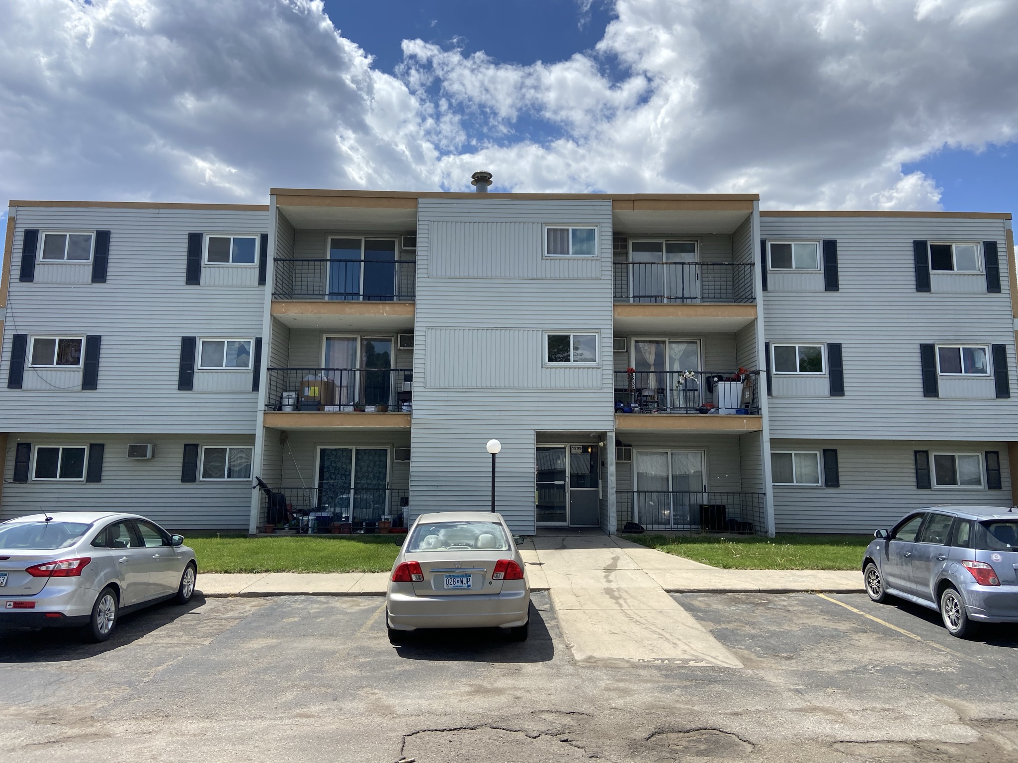 Property thumbnail image
