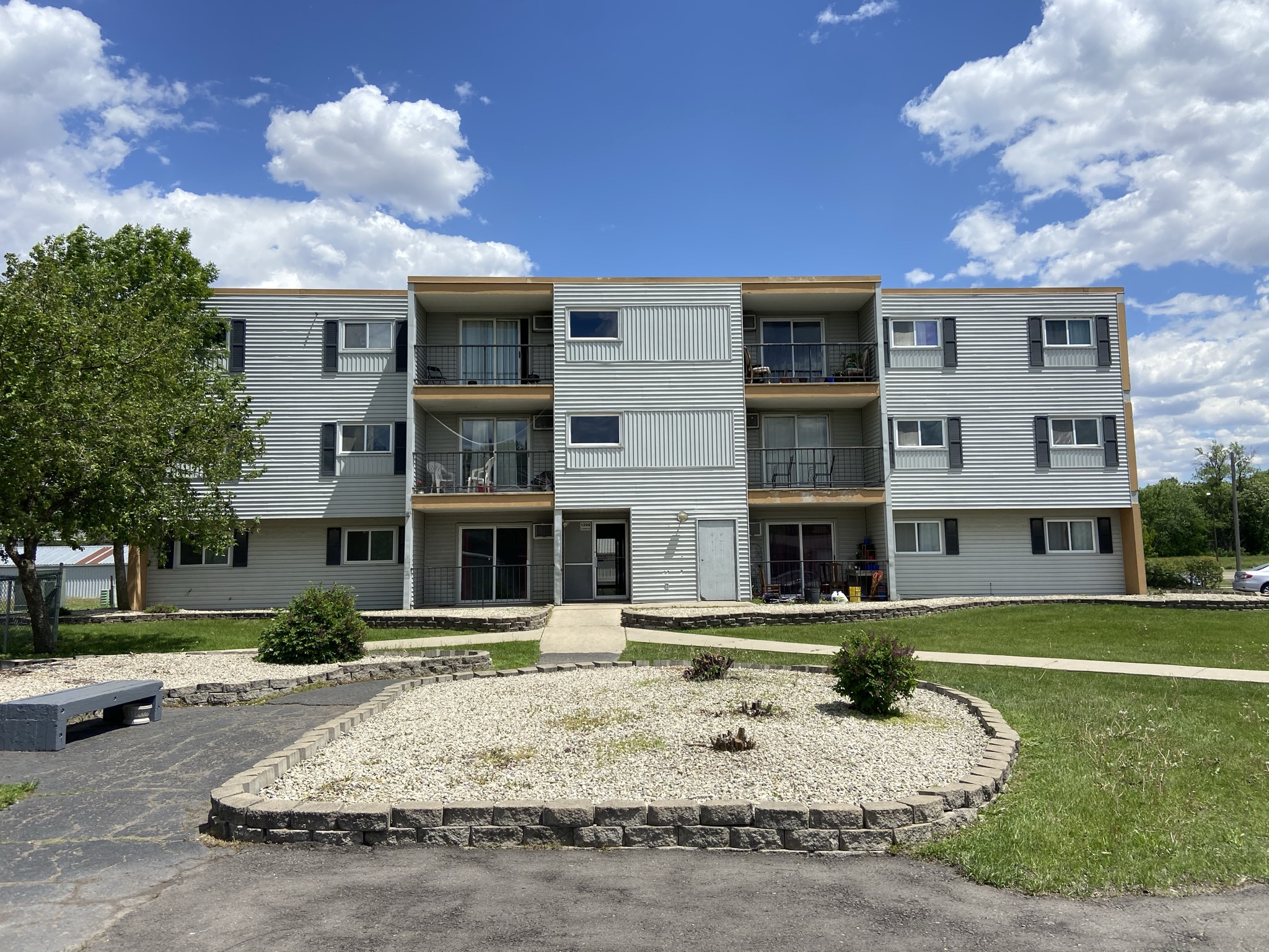 Property thumbnail image