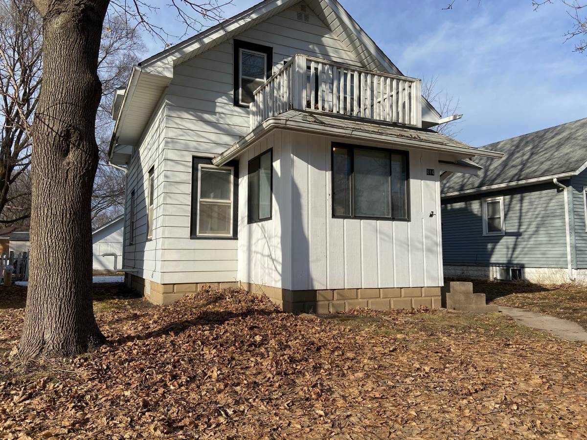 Property main image